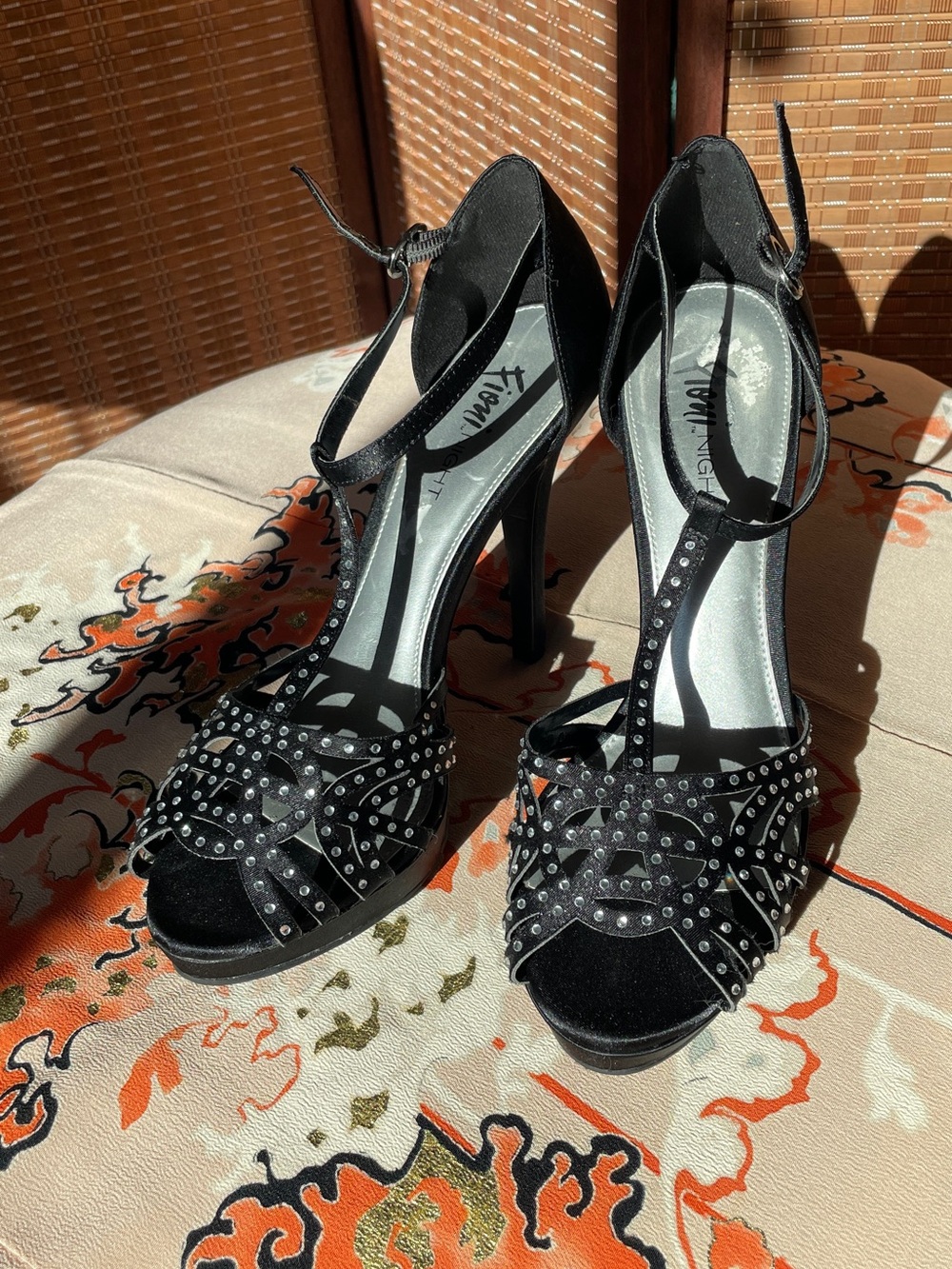 ♥️ Fioni Night T-strap studded satin heels in black and silver